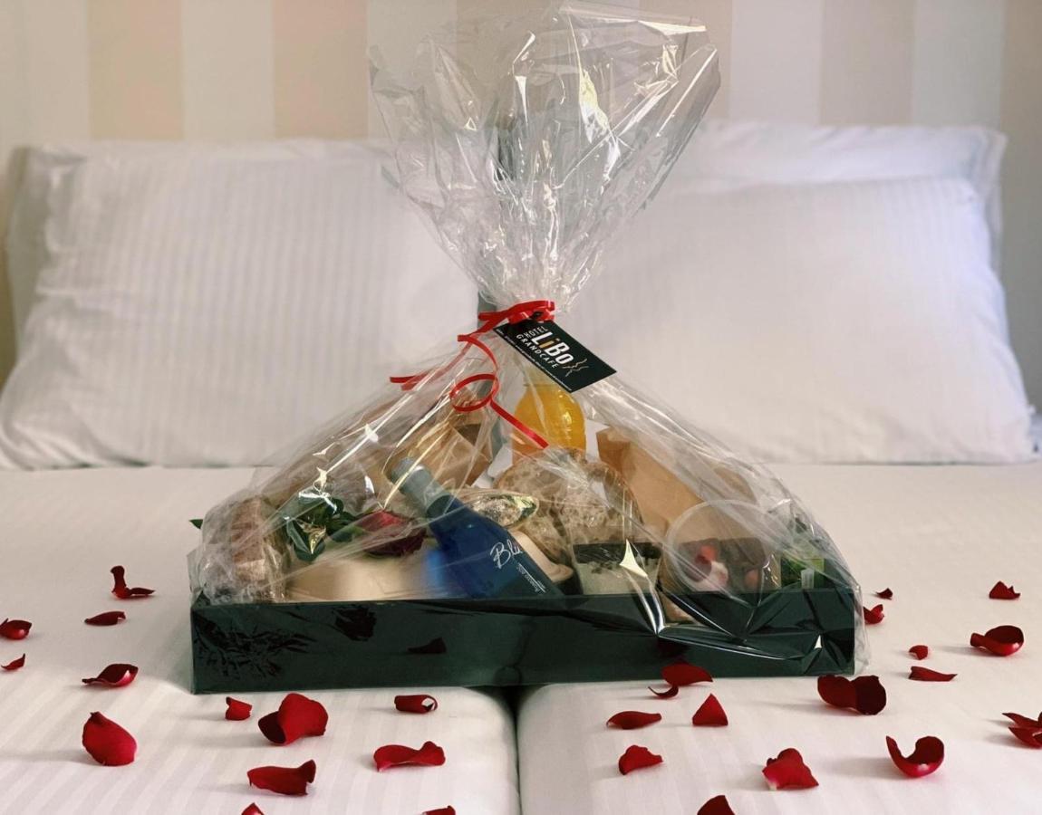 Hotel & Grandcafe Libo *